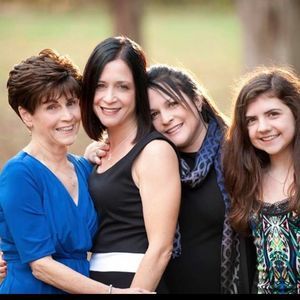 Meet your Posher, Debra